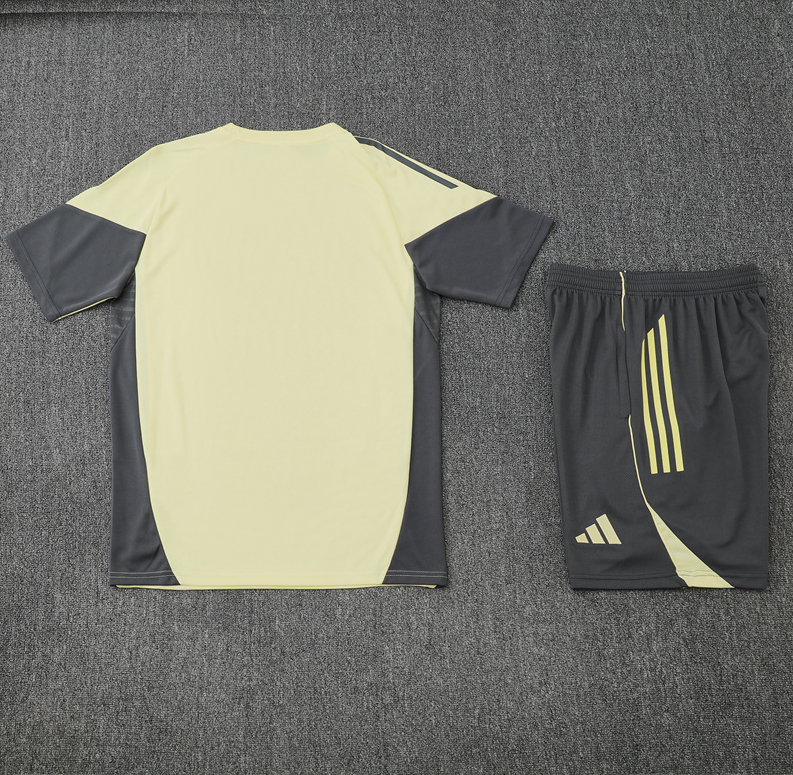 Conjunto Completo 25-26 Real Madrid