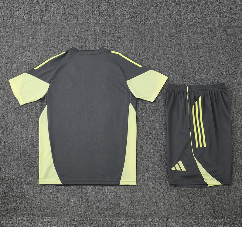 Conjunto Completo 25-26 Real Madrid